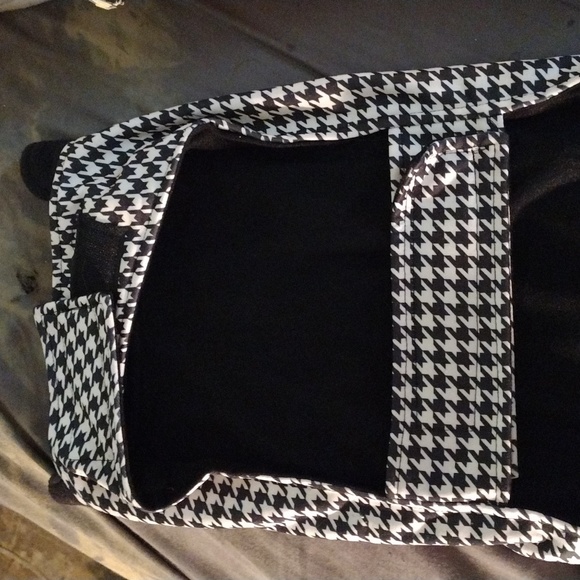 Dog's jacket - Picture 2 of 3